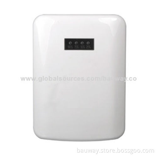 USB Battery Charger with Capacity of 8,800mAh/3.7V, ODM and OEM Orders AvailableNew